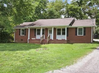 236 Trousdale Ave, Gallatin, TN 37066