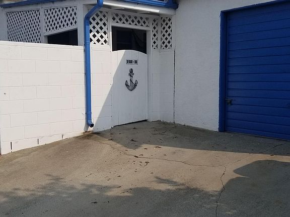2nd image of 2603 S Leland St