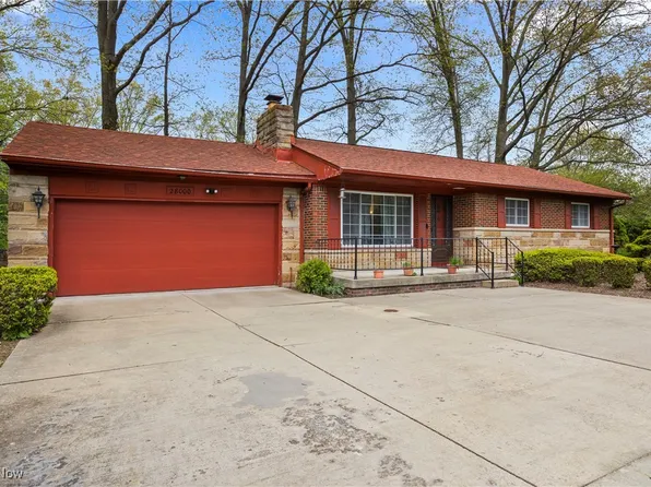 28000 Bassett Rd, Westlake, OH 44145