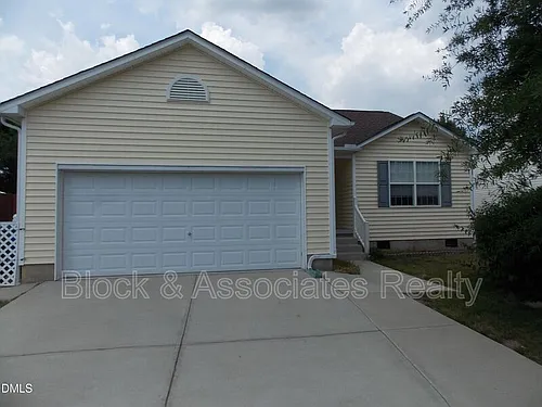 1741 E Honey Springs Ave Photo 1