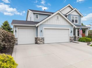 9561 W Wildbranch Dr, Star, ID 83669