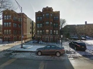 919 E Hyde Park Blvd, Chicago, IL 60615