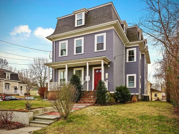 118 Arlington St #2, Hyde Park, MA 02136