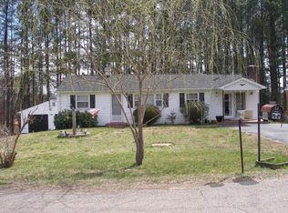 189 Hill Crest Ln, Chatham, VA 24531