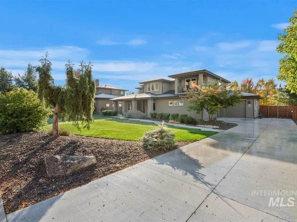 3855 E Barber Dr, Boise, ID 83716