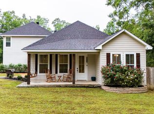 211 Thorn Dr, Calhoun, LA 71225