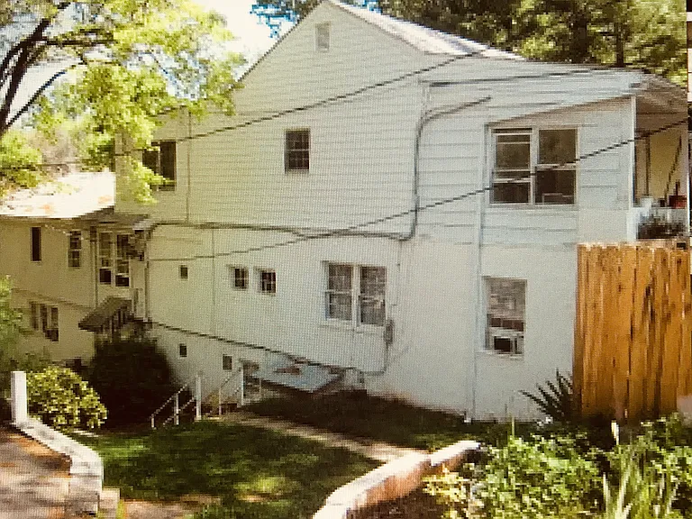 207 Stribling Ave #8 — Photo 11