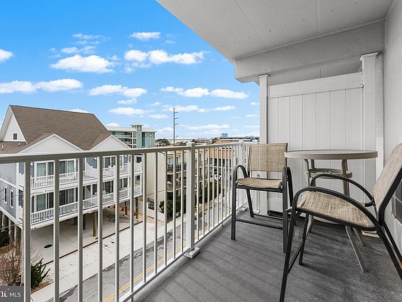 4th image of 2 80th St Unit 403