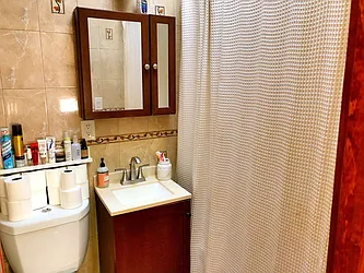 Rented by Rapid Realty Cobble Hill