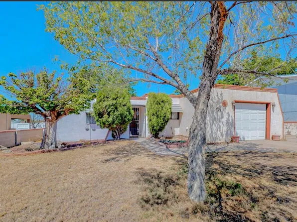 409 62nd St SW, Albuquerque, NM 87121