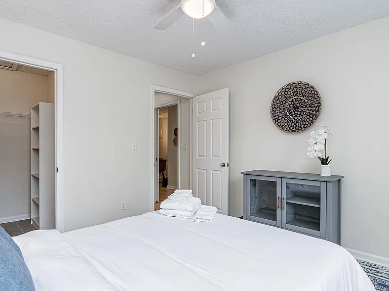 1850 Atlantic Dr #633 — Photo 22