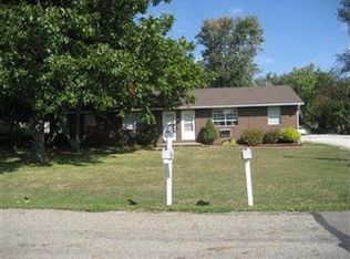 631 Carnwise St SE, Canton, OH 44707