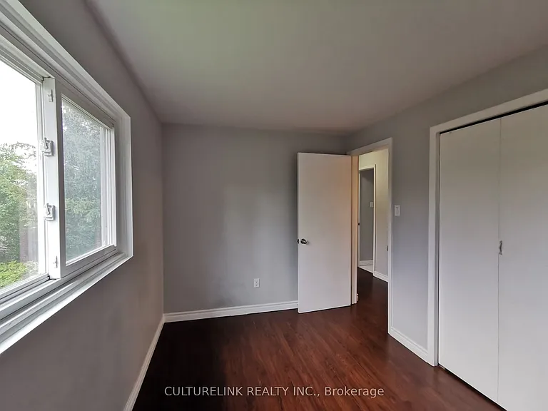 18 Westwater Dr — Photo 15