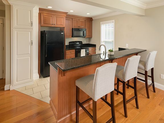 5th image of 3126 Cottage Grove Cir NW
