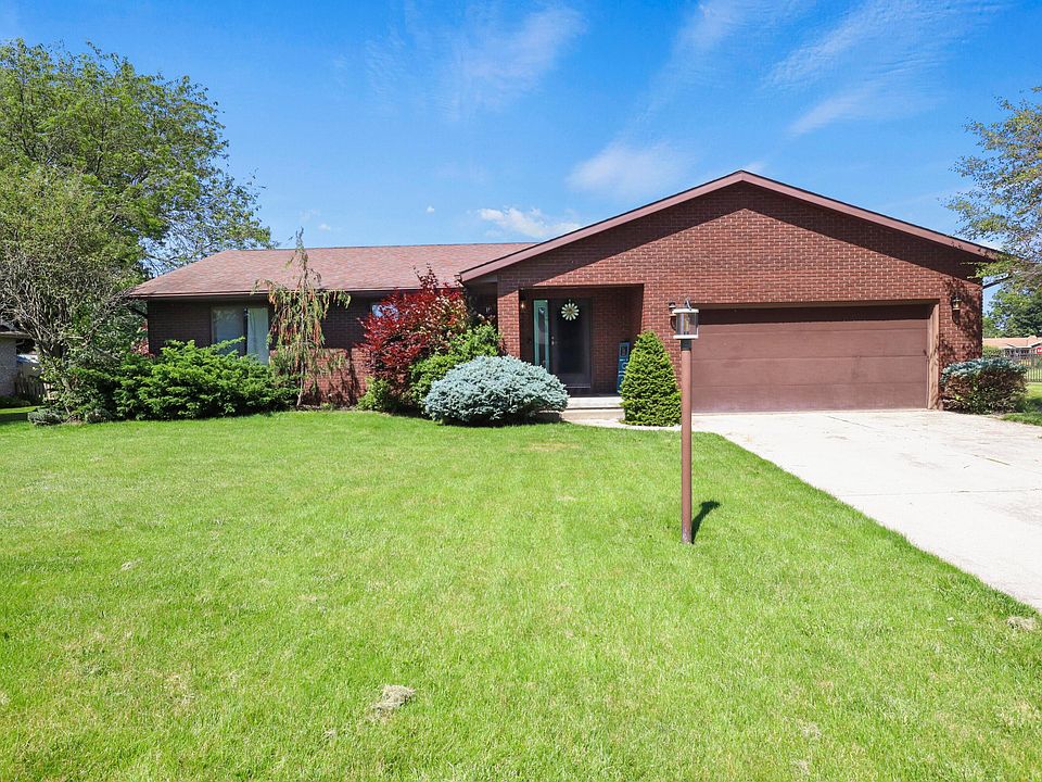 1st image of 437 Garden Pl