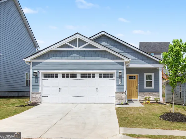 353 Moosehead Trl, Hoschton, GA 30548