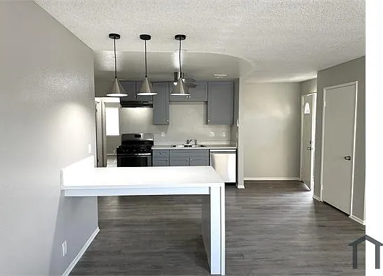 38703 Larkin Ave #2 — Photo 4