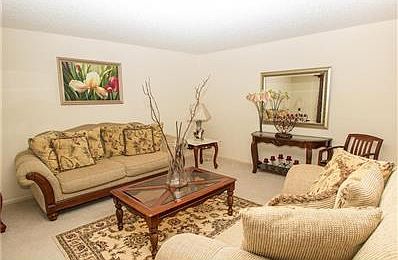 4th image of 5402 Bracken Dr