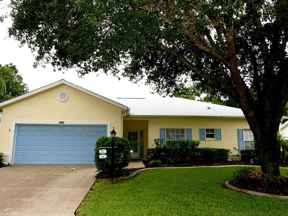 1st image of 25335 Crestwater Dr