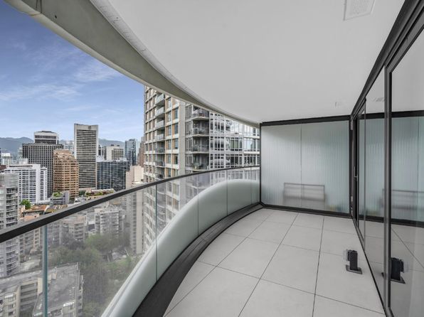 2 bedroom rental in Vancouver — photo 17