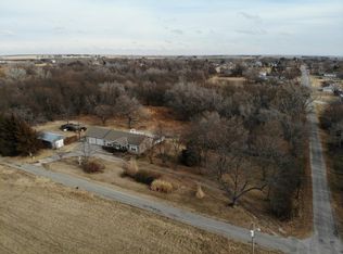 514 Walnut St, Cawker City, KS 67430