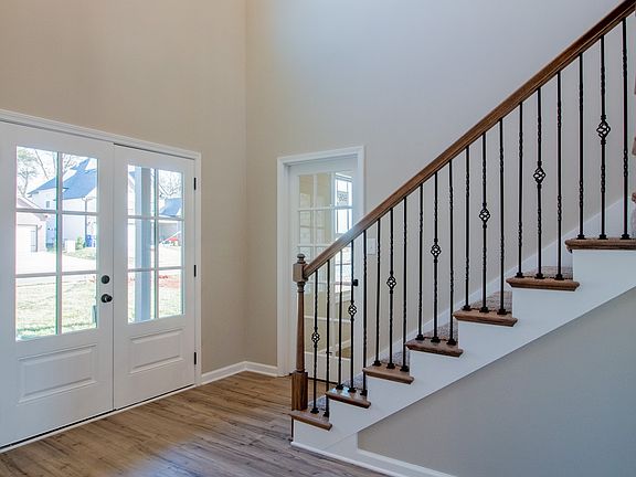 4th image of 606 Summerfield Lot 606