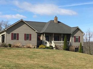 41 Jackson Ridge Ln, Greenville, VA 24440