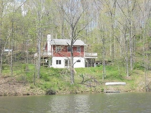 3rd image of 3599 Mockingbird Ln