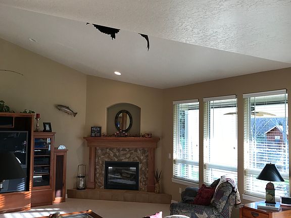 Grand Living Area