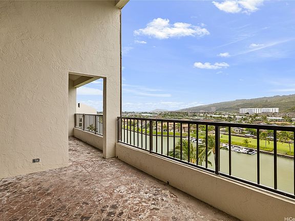 3rd image of 500 Lunalilo Home Rd Penthouse 28J