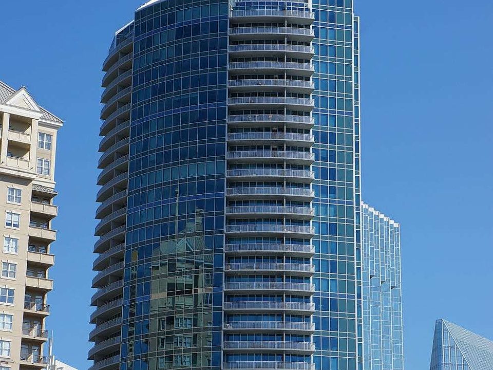 1st image of 3338 Peachtree Rd NE APT 903