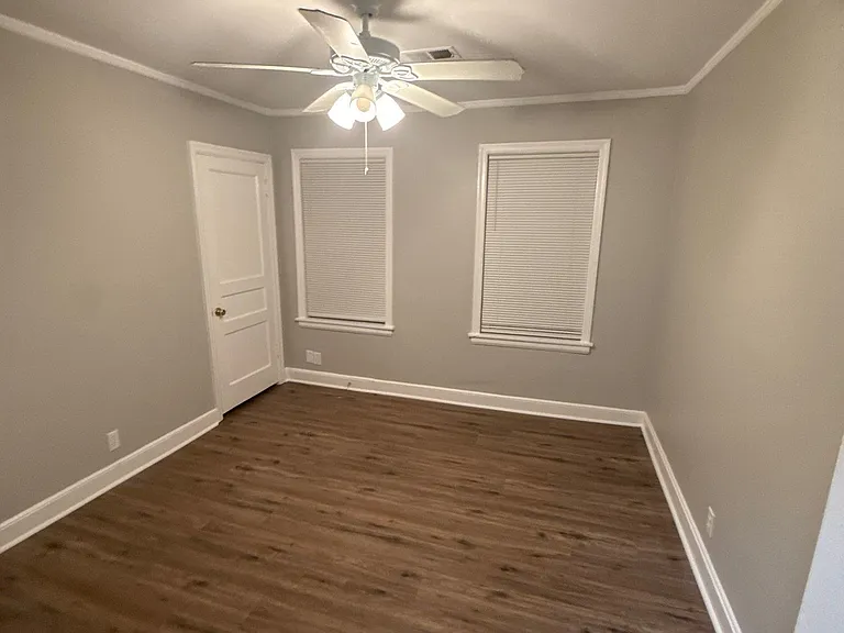 1131 N Watkins St — Photo 6