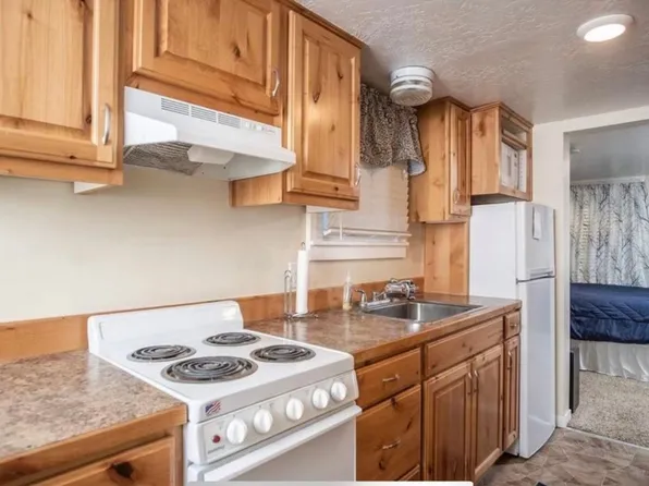 936 E Center St, 936 E Center St #2, Pocatello, ID 83201