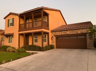 2675 Vartikian Ave, Clovis, CA 93611