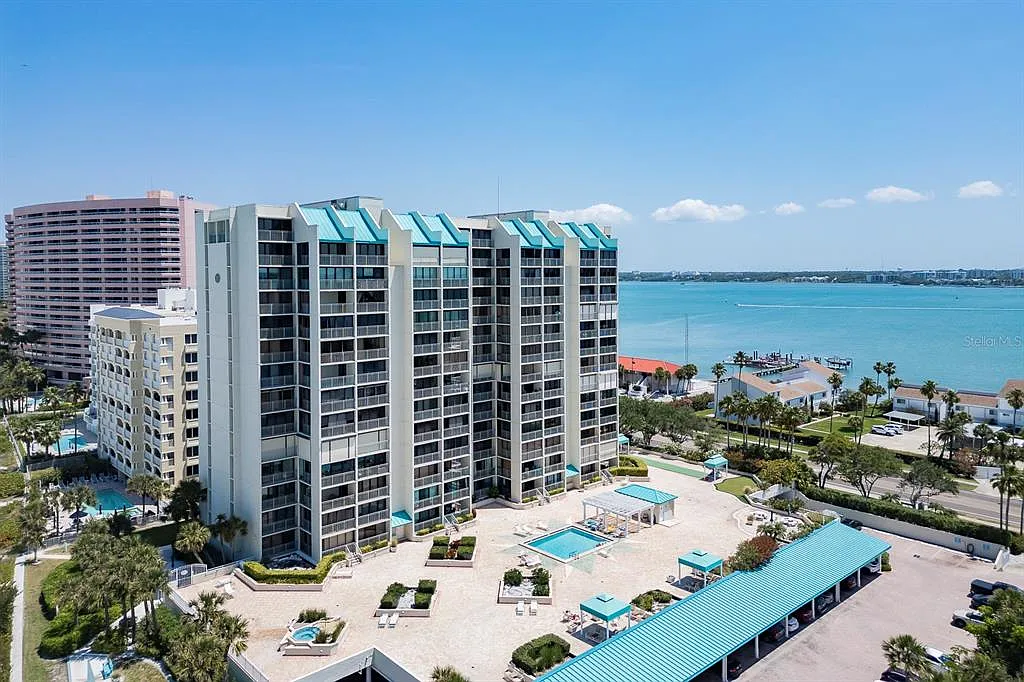 Building Photo - 1390 Gulf Blvd #804