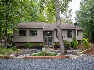 42 Edgewater Dr, Palmyra, VA 22963