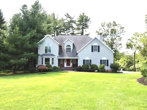 17 Boehm Drive, Clinton Twp., NJ 08833