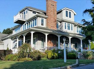 12 Cattail Dr, Westerly, RI 02891