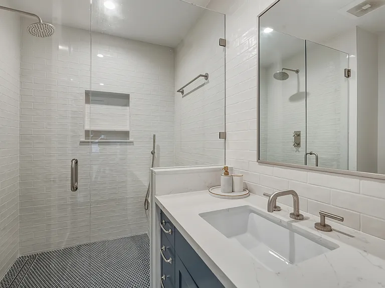 626 Longfellow Ave — Photo 16