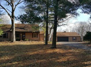 286 Forest Trce, Radcliff, KY 40160