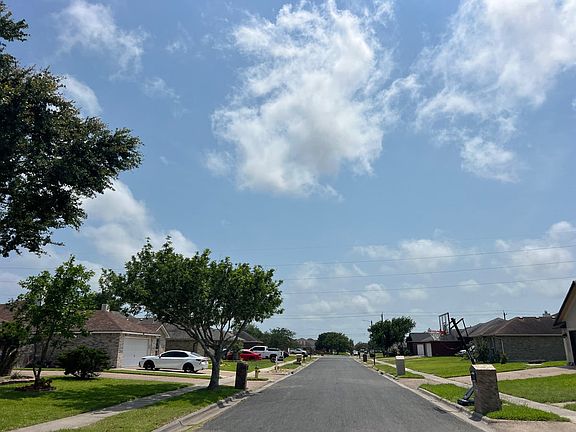 5th image of 2429 Wind Hollow Dr