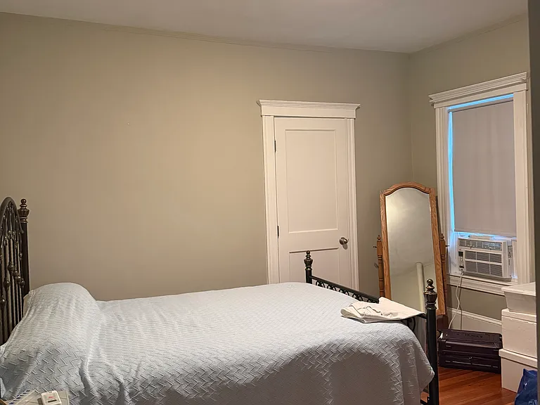 14 Varnum St #1 — Photo 4