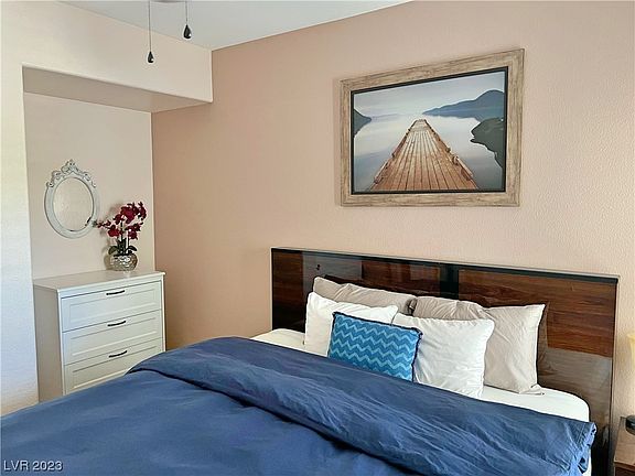 4th image of 825 Canterra St Unit 2059