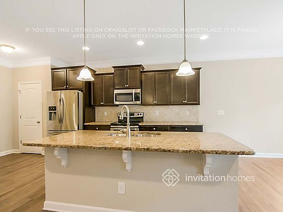 4th image of 185 Red Angus Dr