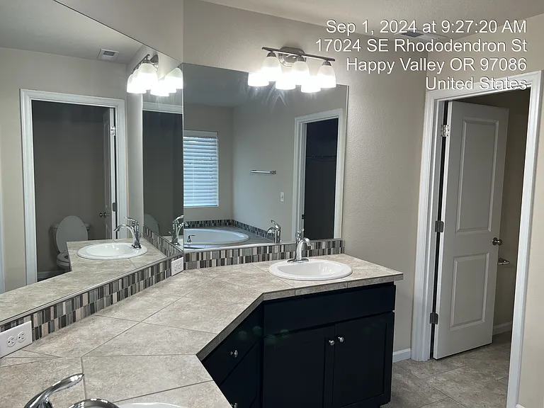 17024 SE Rhododendron St — Photo 18