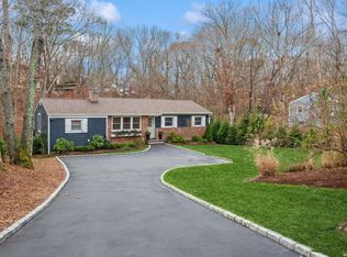 37 Washington Heights Ave, Hampton Bays, NY 11946