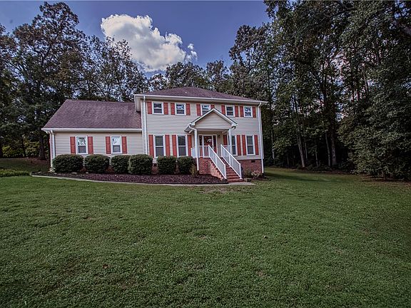 3rd image of 67 Washington Dr