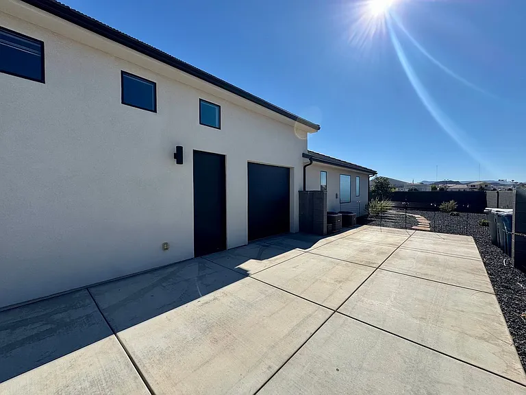 3134 E Blue Heron Dr — Photo 42