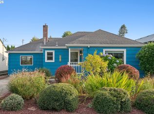 9216 SE Alder St, Portland, OR 97216