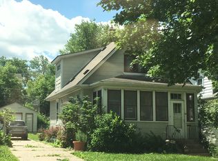 972 Geranium Ave E, Saint Paul, MN 55106